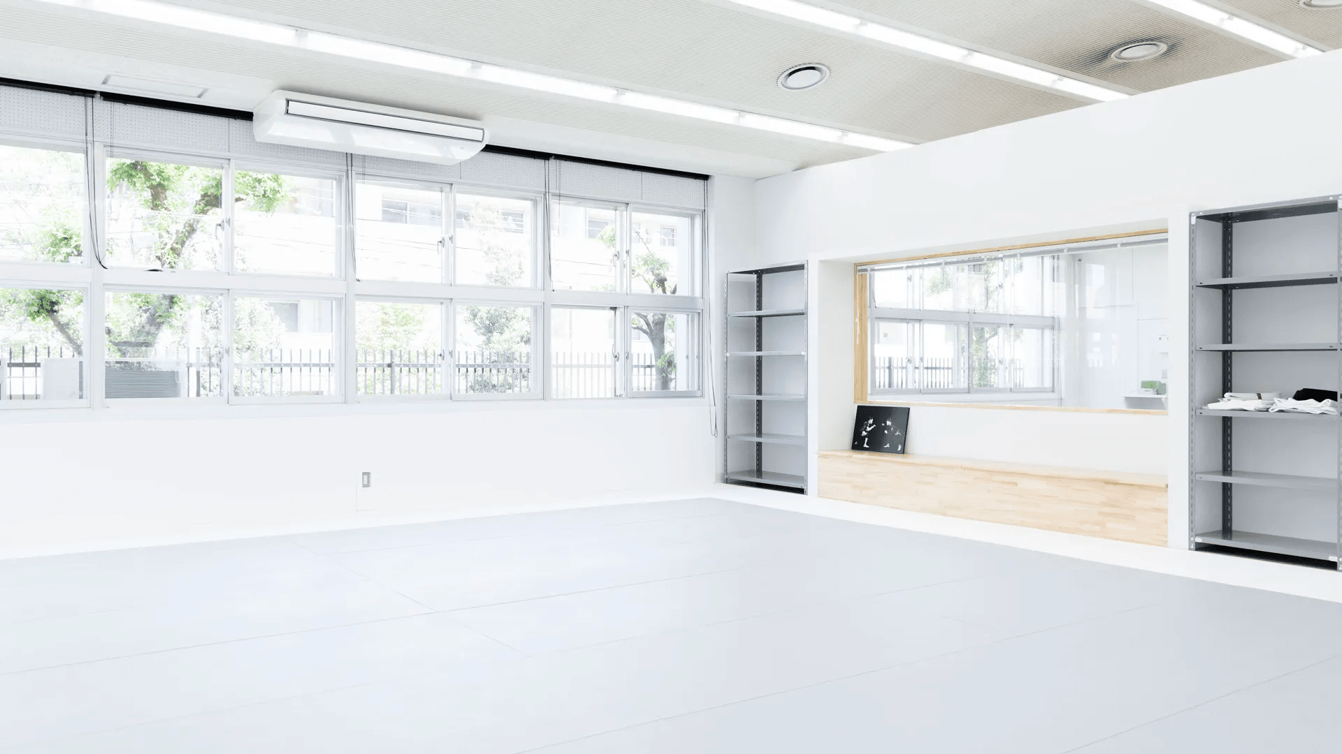 neighbors sports clubのマットスタジオ STUDIO A